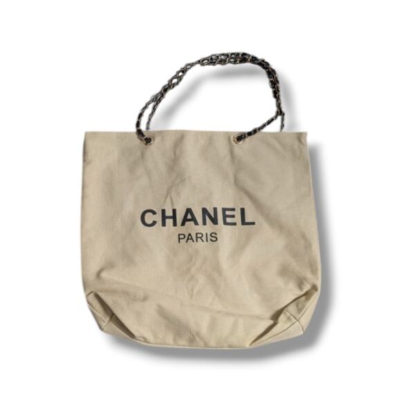 Chanel Beauty Beige Canvas Tote Bag With Gold Chainlink Strap - New In Plastic - Picture 2 of 5